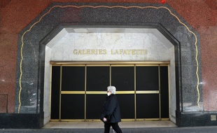 Les Galeries Lafayette à Paris ne rouvriront pas avant le 10 juillet.