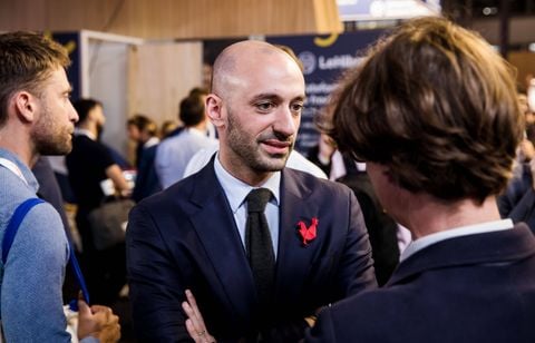 Les regrets de Paris après la hausse de 15 % des droits de douane américains