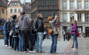 groupe de touristes. Le 13 04 2010