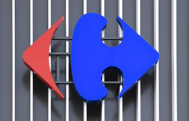 Carrefour va installer des bornes pour reprendre vos anciens téléphones en échange de bons d'achat