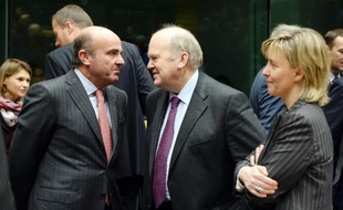 Les dirigeants de l'UE se retrouvent ce jeudi en sommet dans la foulée d'une avancée majeure face à la crise et de l'investiture de la chancelière Angela Merkel, qui apparaît plus que jamais comme la patronne de l'Europe.