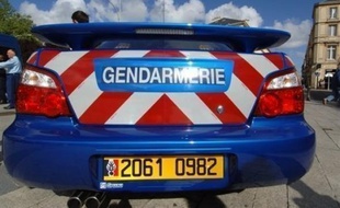 Des échauffourées se sont produites mercredi soir entre une cinquantaine de jeunes d'un quartier de Châteaudun (Eure-et-Loir) et des forains, a-t-on appris auprès des gendarmes.
