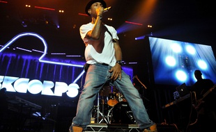 Pharrel Williams ser ce mardi soir sur la scène du Zénith Nantes métropole.