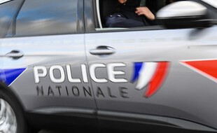 Une voiture de police. (illustration)