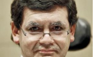 Eric Molinié, myopathe, est âgé de 50 ans.