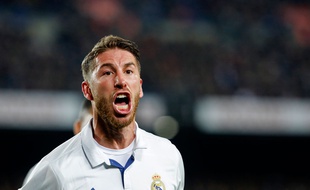 Sergio Ramos fête son égalisation lors du Clasico le 3 décembre 2016.
