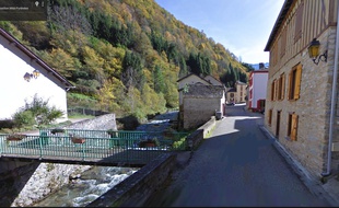 Le petit village de Couflens compte moins de d'une centaine d'habitants.