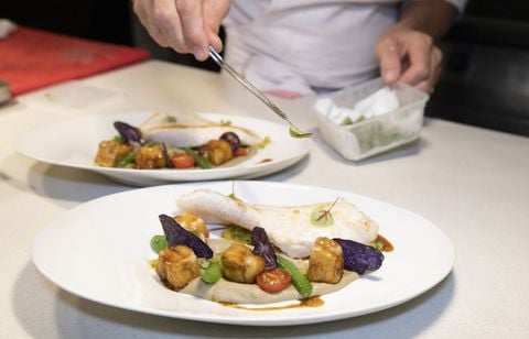 L’appel de 400 chefs cuisiniers à se mobiliser contre la loi Duplomb