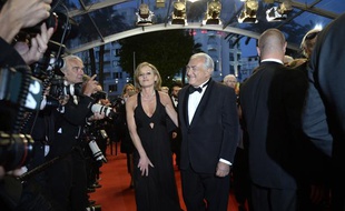 Dominique Strauss-Kahn était sur le tapis rouge à Cannes le samedi 25 mai 2013.
