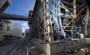 L'opérateur de la centrale nucléaire accidentée Fukushima Daiichi, Tepco, a requis mardi auprès d'un organisme public une aide supplémentaire d'environ 700 milliards de yens (près de 7 milliards d'euros), pour payer une partie de l'indemnisation des victimes du désastre atomique.