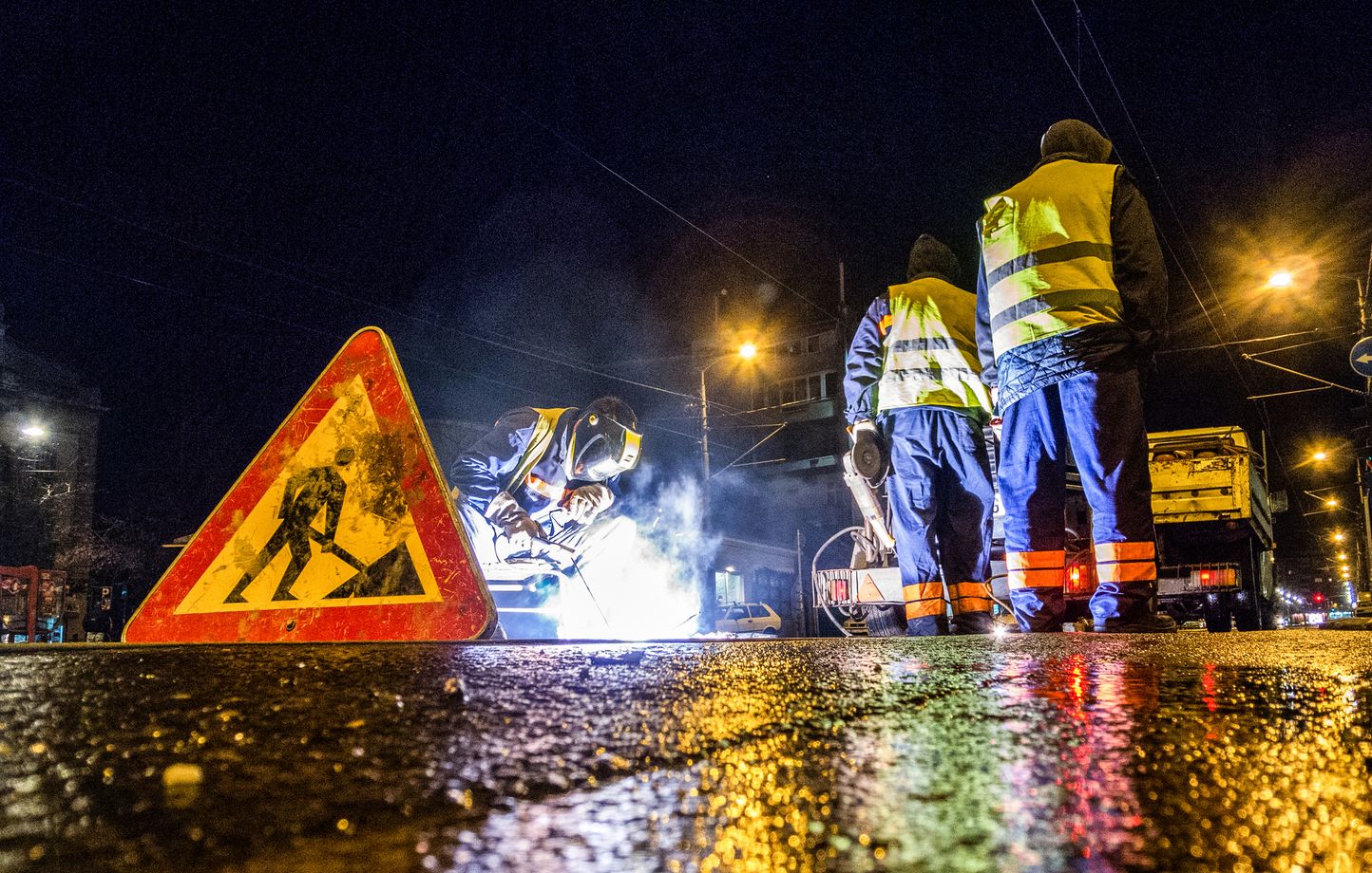 Particulièrement éprouvant pour la santé, le travail de nuit obéit à une réglementation spécifique qui varie toutefois en fonction des accords collectifs.