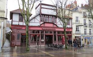 Le Cinématographe devrai s'installer en lieu et place de ce restaurant Hippopotamus.