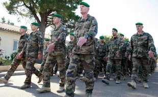 D'importants retards et dysfonctionnements dans le paiement des soldes des militaires ont encore été enregistrés fin février, cinq mois après le basculement des 130.000 bulletins de soldes de l'armée de terre sur le nouveau logiciel informatique Louvois des armées françaises.