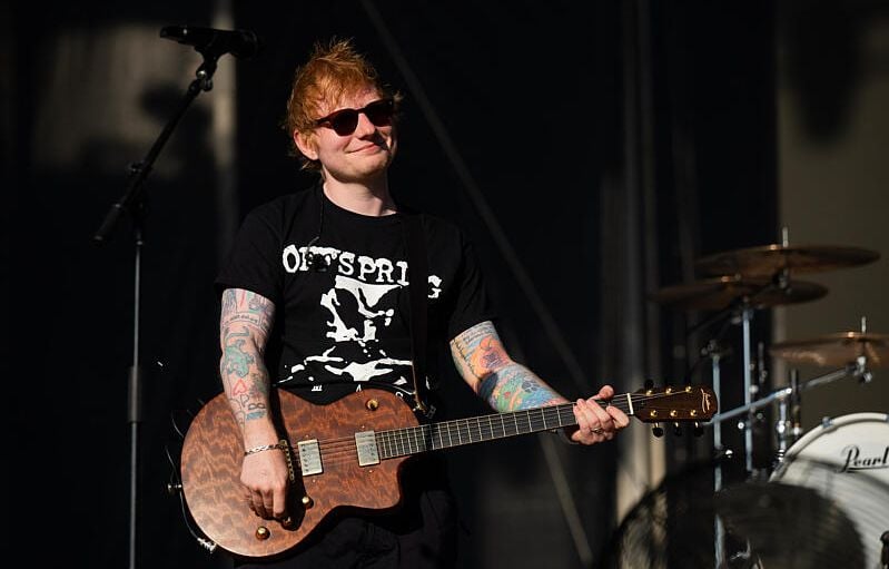 De passage en Irlande, Ed Sheeran s'arrête au pub et donne un concert impromptu