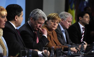 Après la démission à la suite de scandales de deux présidents de la République issus de son camp conservateur, la chancelière allemande Angela Merkel a appelé l'ancien candidat de l'opposition Joachim Gauck, pasteur militant des droits de l'Homme dans l'ex-RDA, une autorité morale.