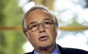 Le ministre du Travail François Rebsamen lors d'une conférence de presse le 1er juin 2015 à Matignon à Paris