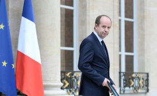 Le ministre de la Justice, Jean-Jacques Urvoas, à la sortie du conseil des ministres le 27 avril 2016 à l'Elysée à Paris