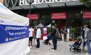 Le pass sera-t-il obligatoire encore longtemps dans les centres commerciaux franciliens?