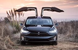 Tesla dit au revoir à deux de ses modèles