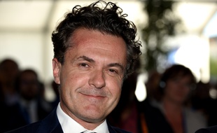Le maire d'Angers (divers droite) Christophe Béchu sera candidat à sa réélection en 2020, six ans après avoir ravi la ville à la gauche.