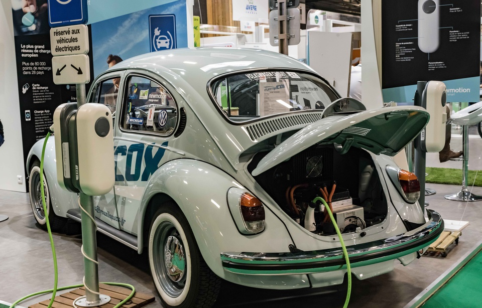 On sait à quoi ressemblera la voiture des dix prochaines années 960x614_voiture-electrique-mondial-auto-2018