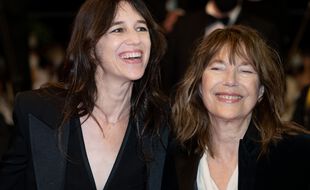 Charlotte Gainsbourg et Jane Birkin à Cannes le 7 juillet 2021