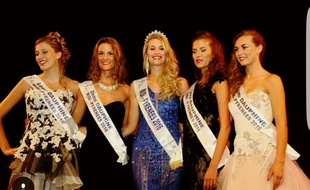 Virginie Guillin, entourée de ses dauphines, a été élue Miss Midi-Pyrénées 2016 le 7 octobre à Saint-Gaudens.