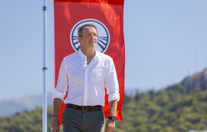 Stéphane Rotenberg sur le tournage de la saison 14 de « Pékin Express »