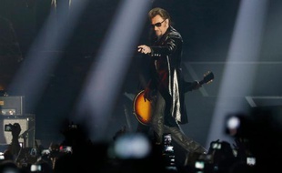 Dimanche 9 janvier 2016, Johnny Hallyday chantera pour les victimes des attentats parisiens
