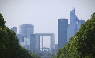 L'assurance-vie a connu en 2011 une année noire en France, marquée par des retraits supérieurs aux versements pendant cinq mois d'affilée, un phénomène inédit qui met en lumière la mauvaise passe de ce placement traditionnellement plébiscité par les Français