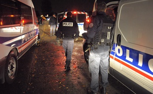 Des policiers. (illustration)