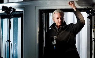 Le fondateur de Wilileaks Julian Assange le 20 décembre 2012 à l'ambassade d'Equateur à Londres
