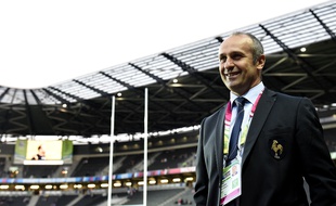 Le sélectionneur de l'équipe de France de rugby, Philippe Saint-André, face au Canada, le 1er octobre 2015.
