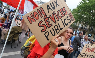 Une pancarte lors de la manifestation des fonctionnaires, le 22 mai 2018 à Paris.
