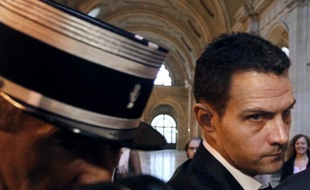 L'ancien trader Jérôme Kerviel, lourdement condamné en 2010 pour une perte record à la Société Générale, va donner ce vendredi après-midi à Paris "sa première conférence de presse depuis 2010", a annoncé à l'AFP son avocat, cinq semaines avant l'ouverture du procès en appel
