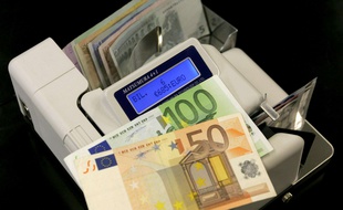 Un détecteurs de faux billets (illustration).