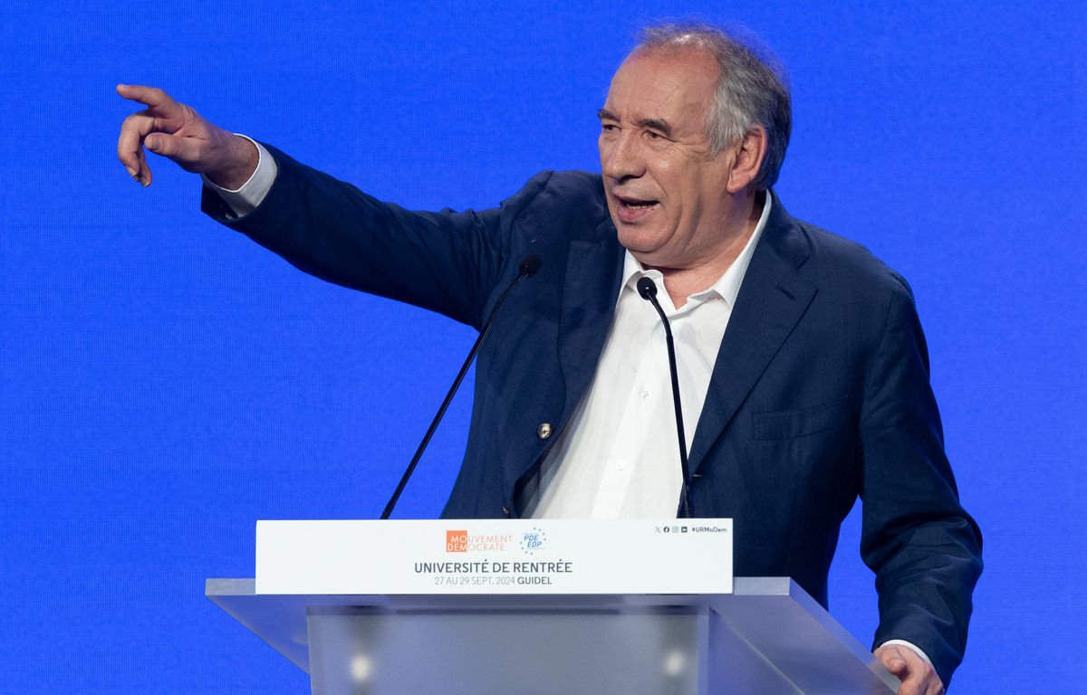 Avec François Bayrou, Emmanuel Macron a-t-il trouvé un Premier ministre capable de durer plus de t image