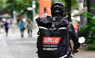 Un livreur de la marque Gorillas.