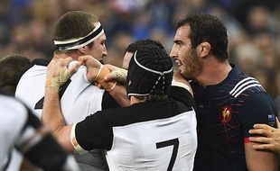 Les esprits se sont parfois échauffés lors du match France-Nouvelle-Zélande, le 26 novembre 2016 au Stade de France.