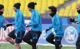 Le Real Madrid tentera de poursuivre son carton plein sur la scène européenne dans le froid moscovite du CSKA, lors de 8e de finale de la Ligue des champions qui représenteront un test pour Chelsea et son entraîneur André Villas-Boas, en déplacement à Naples.
