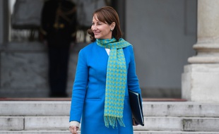 Segolène Royal, le 24 février 2017 à Paris. / AFP PHOTO / STEPHANE DE SAKUTIN
