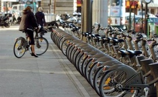 L'exposition Train of ideas passera par Paris début septembre. La ville a été choisie pour son réseau de vélos en libre service, Vélib'
