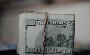 Une liasse de dollars