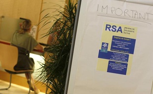 Illustration autour d'une réunion de présentation du dispositif RSA.