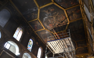 Le plafond de la chapelle des Pénitents blancs à Montpellier