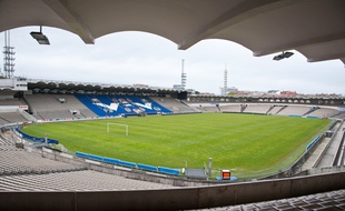 Bordeaux, 17 avril 2012. - Le stade Chaban-Demas, autrefois appele Parc Lescure, inaugure en 1938. - Photo : Sebastien Ortola