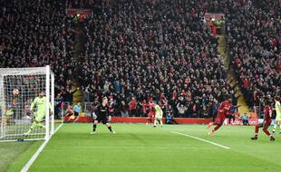 Origi inscrit le but de la qualification en 2019 sur un corner express de Trent Alexander-Arnold.