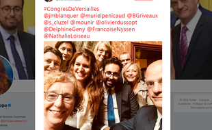 Capture d'écran du compte Twitter de Marlène Schiappa, qui a posté un selfie de ministres, lundi 9 juillet.
