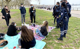 La police municipale a effectué des contrôles et de la prévention, dimanche sur les quais de Bordeaux