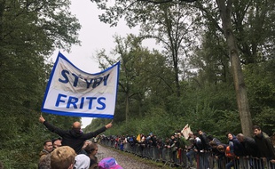 Les passionnés se sont massés sur la trouée d'Arenberg